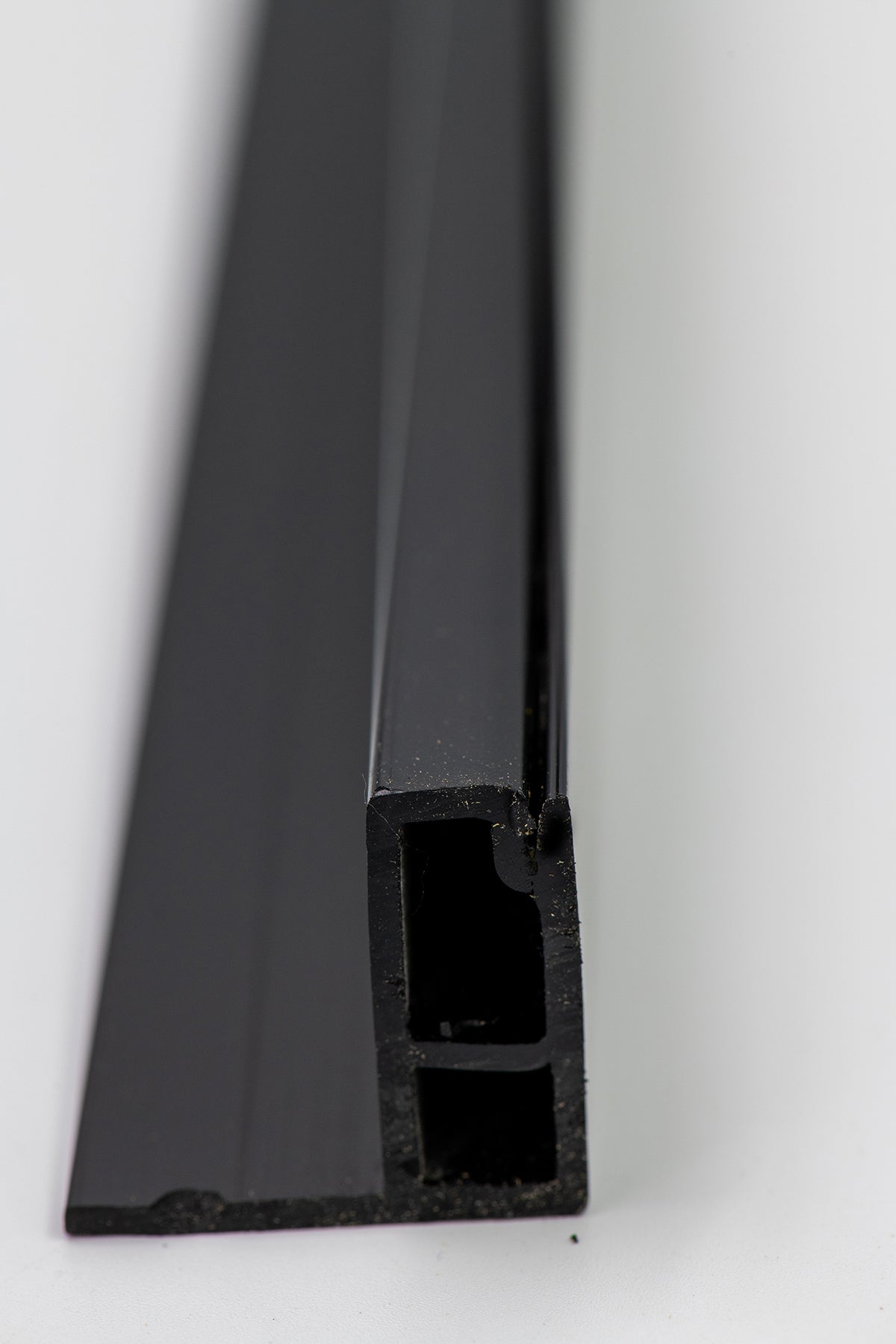 1" Front-Grip Fabric Mounting Track | Acoustic Wall & Panel Systems
